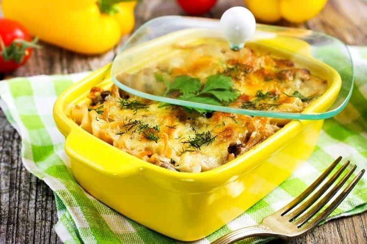 Cauliflower with Cheese, Chicken, and Mushrooms in the Oven - Recipes