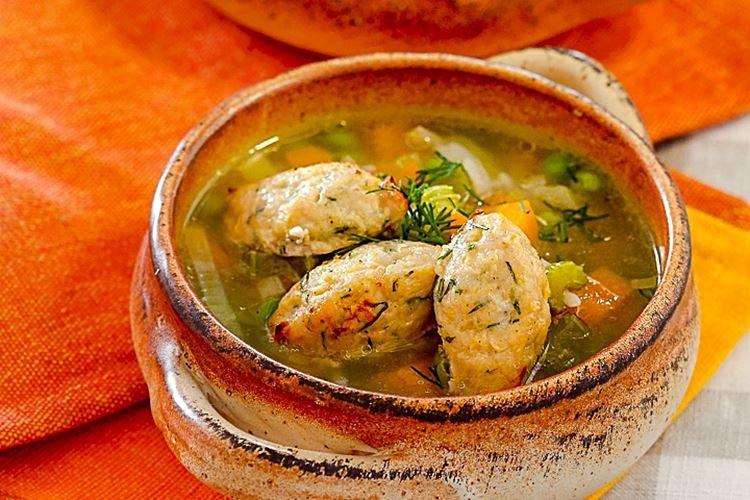 Diät-Suppe mit Reis und Klößchen - Rezepte