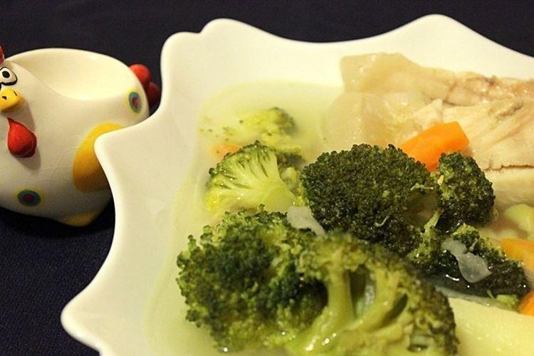 Diät-Fischsuppe mit Brokkoli - Rezepte