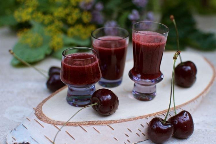 Homemade Cherry Wine without Water - How to Make Recipe