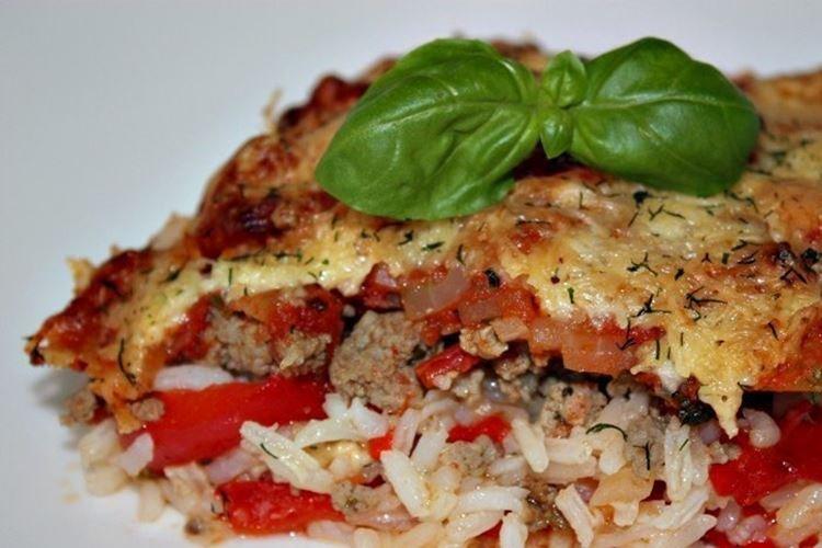 Cazuela de carne picada y arroz
