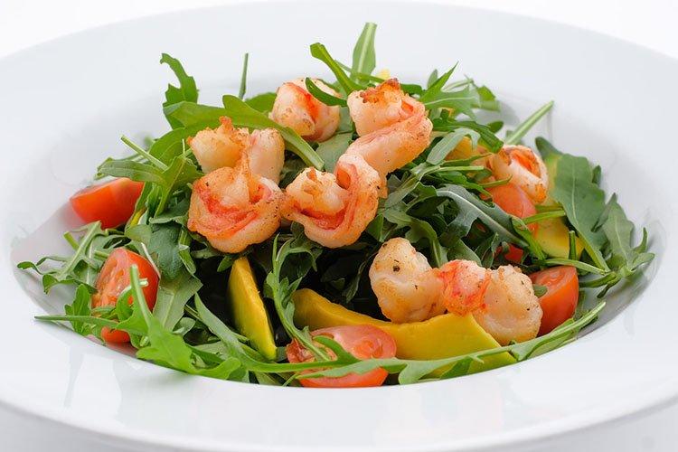 Ensalada con mariscos «Romance»