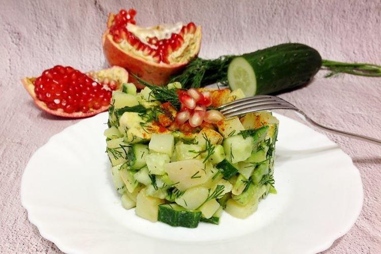 Ensalada de patata con aguacate