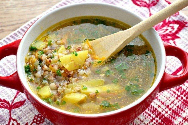 Sopa de trigo sarraceno de Cuaresma
