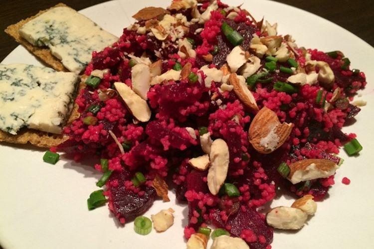 Ensalada de cuscús y remolacha