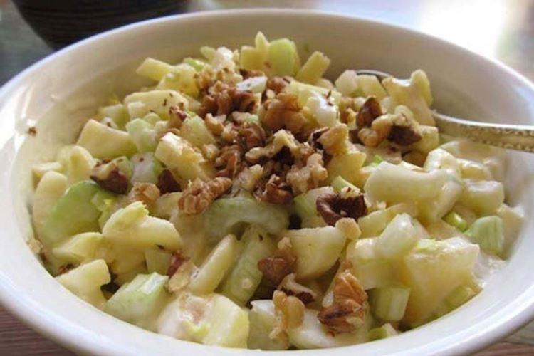 Canned Pineapple and Apple Salad