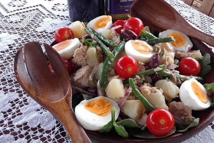 Canned Tuna and Green Bean Salad