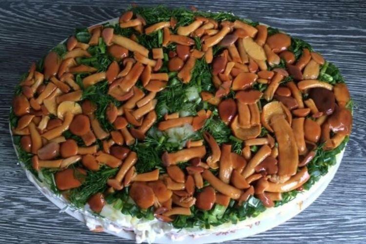Sausage and Pickled Honey Mushroom Salad