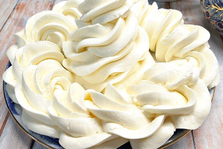 Crema de plátano con crema agria
