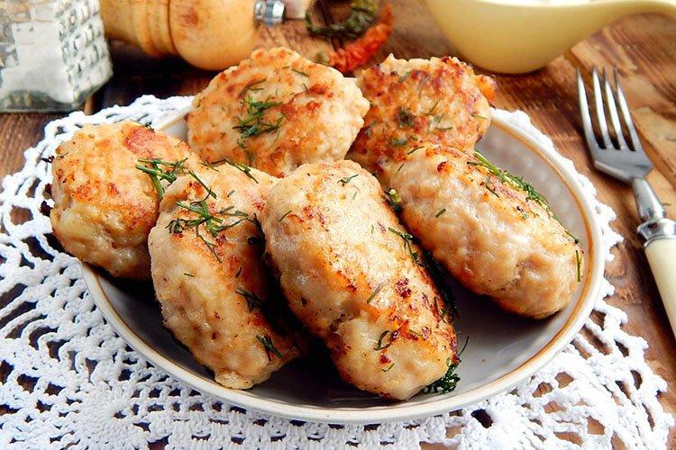 Chicken Cutlets with Potatoes