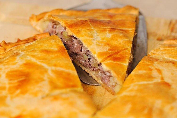 Pastel osetio de carne