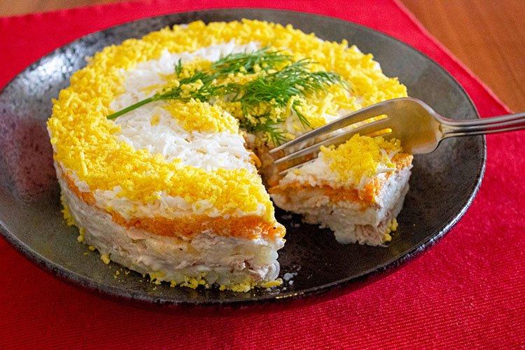Салат с рисом «Золотое озеро»