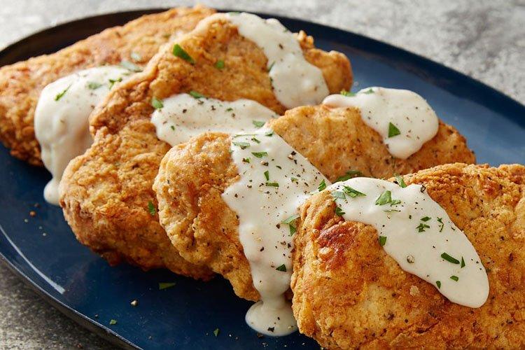 Hähnchenschnitzel im Zwiebelteig