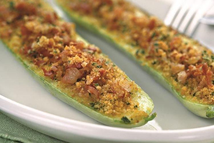 Calabacines con pan rallado al horno