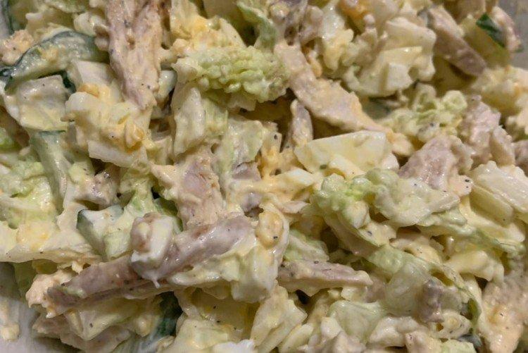 Ensalada de cerdo y champiñones