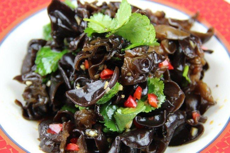 Ensalada de setas de madera al estilo chino