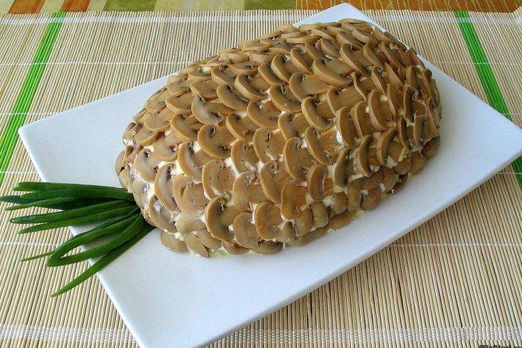Ensalada de champiñones y piña