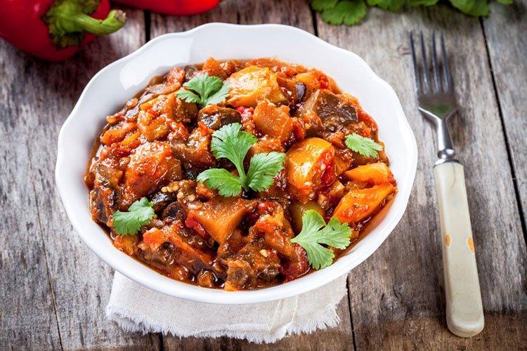 Milky Vegetable Stew with Zucchini