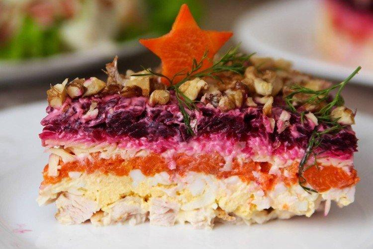 Salat mit geräuchertem Hähnchen „General“