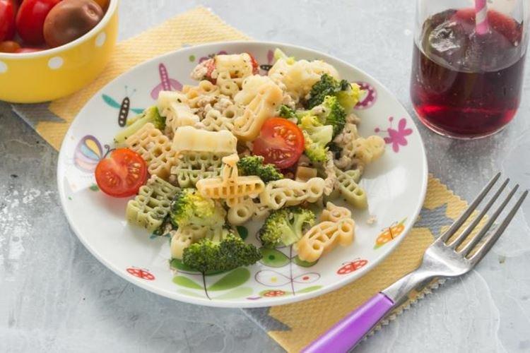 Pasta with Broccoli and Ground Turkey