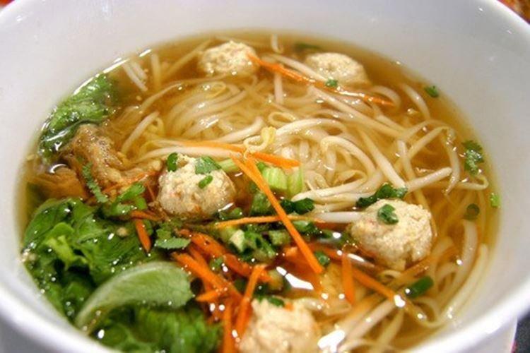 Noodle Soup with Meatballs