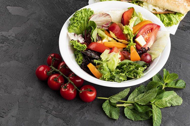 Tomato and Fresh Mint Salad