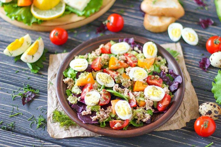Tomato and Tuna Salad