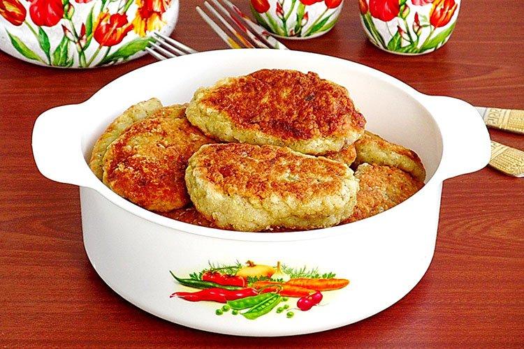 Pollock and Salmon Belly Fish Cakes