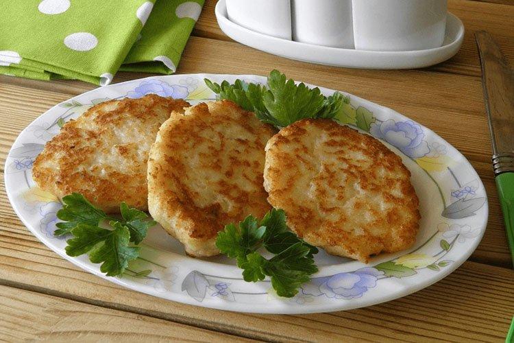 Pollock Fish Cakes with Lard