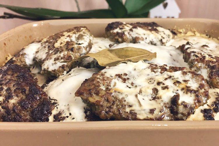 Liver Patties in Sour Cream