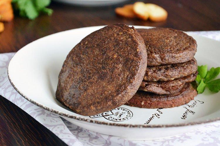 Steamed Beef Liver Patties with Cheese