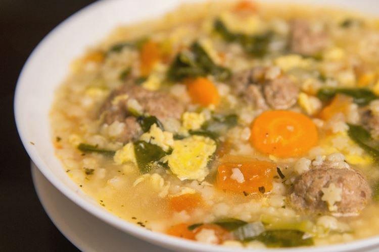 Tomato Soup with Eggs and Spinach