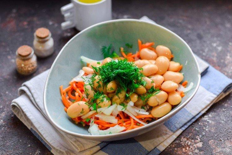 Ensalada de frijoles y zanahorias