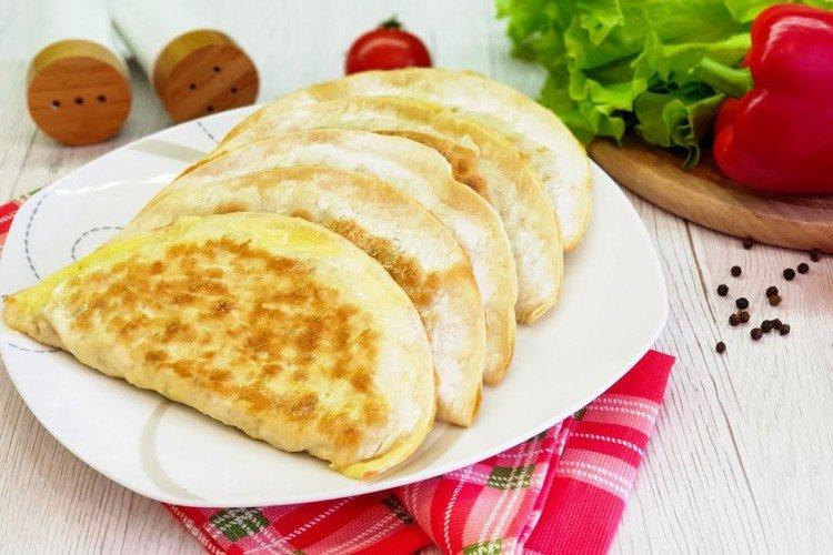 Lavash Chebureki