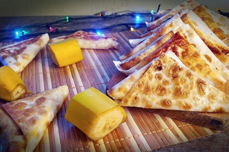 Bananas with Chocolate in Lavash