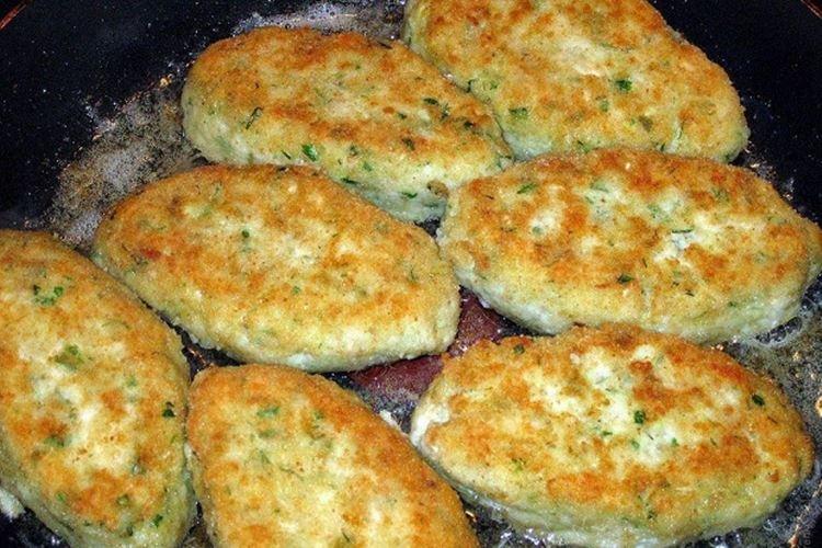 Fischfrikadellen mit Speck
