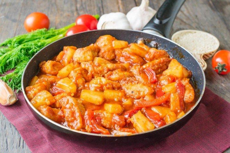 Stewed Vegetables with Pineapple