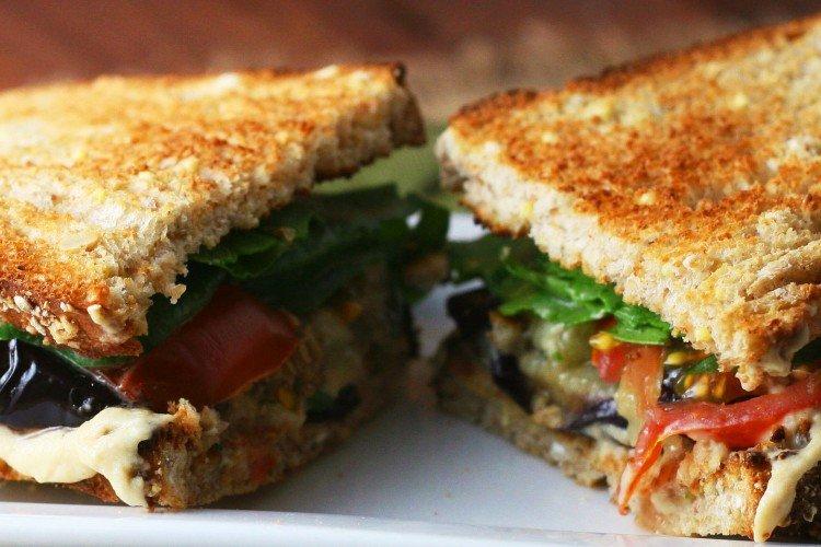 Sándwich de berenjena