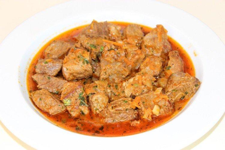 Beef Goulash in a Slow Cooker