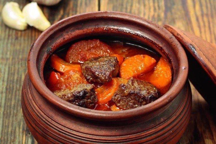 Gulash de cerdo al horno