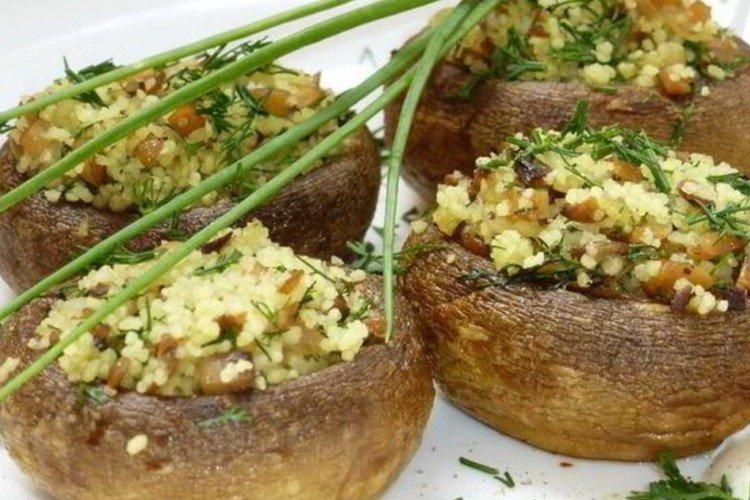 Champiñones rellenos de cuscús