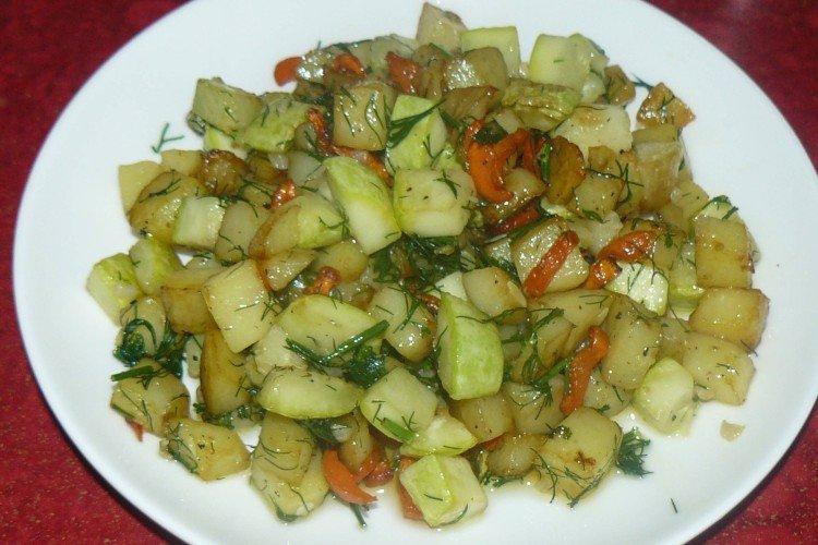 New Potatoes with Zucchini