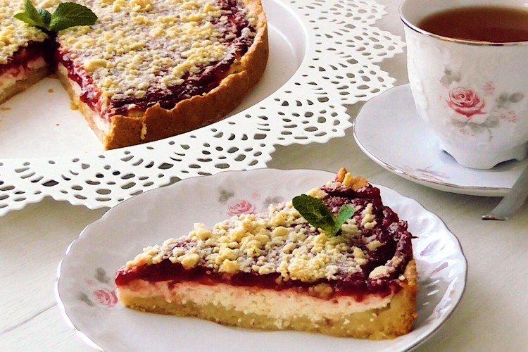 Mürbeteigkuchen mit Quark und Marmelade