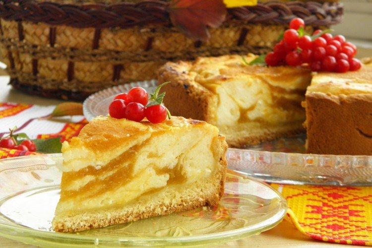 Mürbeteigkuchen mit Quark und Kürbis