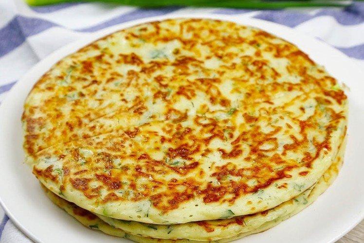 Khachapuri perezosos con requesón y hierbas