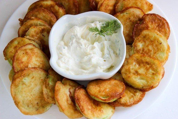 Calabacines en tempura con kéfir