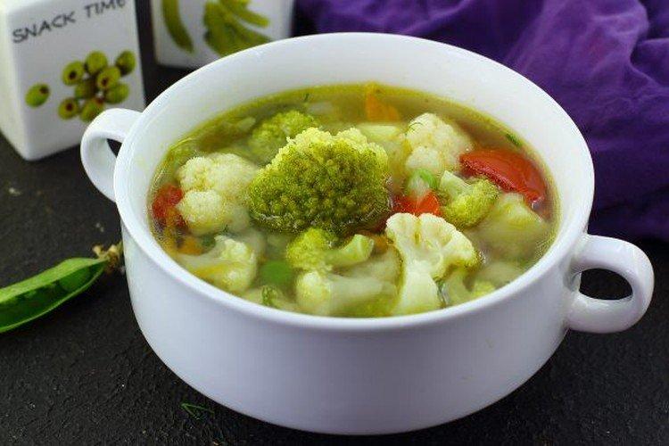 Sopa rápida con cuscús