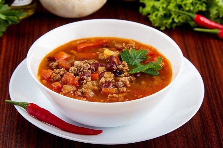 Soup with Minced Meat and Red Beans