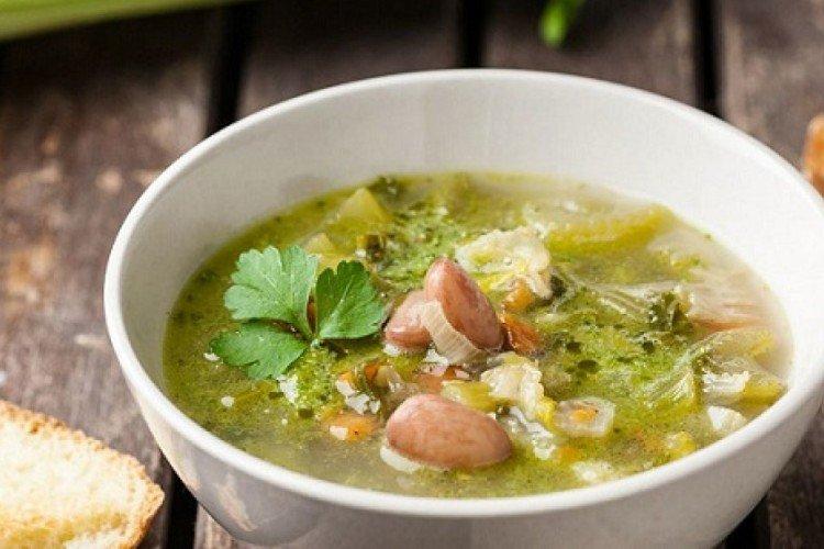 Bean Soup with Sauerkraut