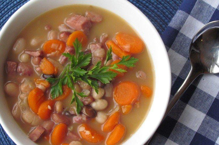 Bean Soup with Smoked Meats